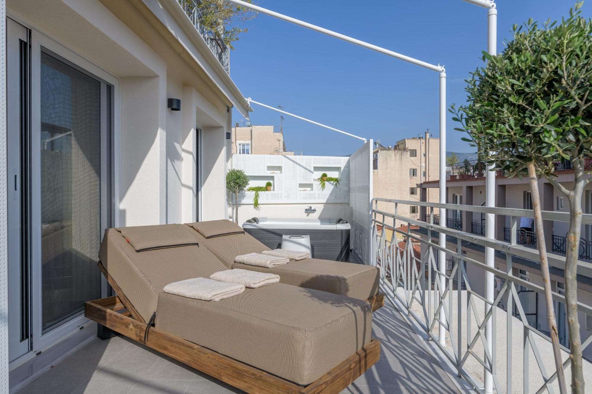 אתונה Central Sunny Loft With Plunge Pool מראה חיצוני תמונה